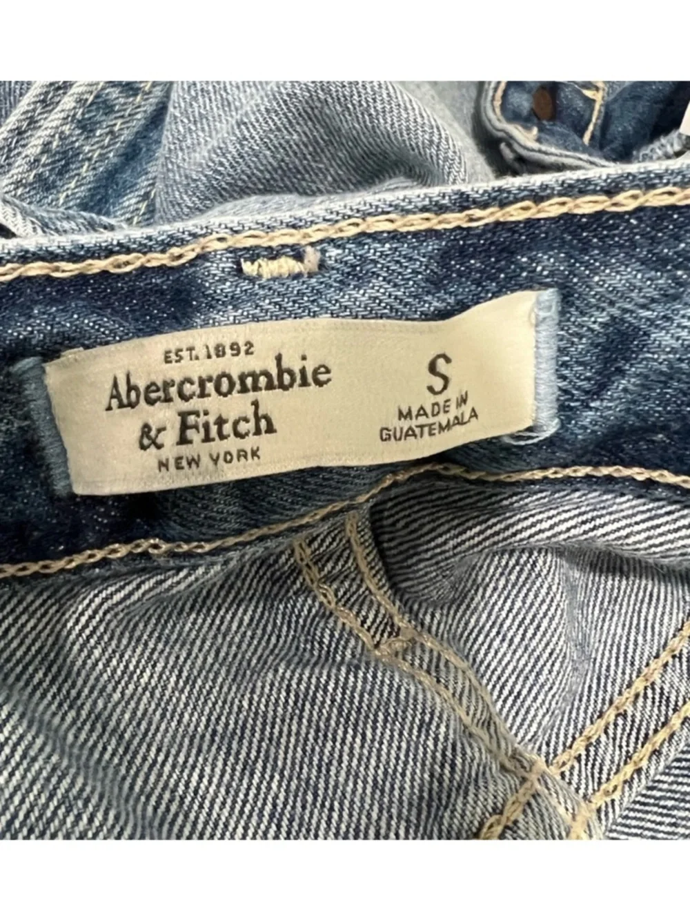 Abercrombie & Fitch light wash denim overalls - Picture 5 of 5